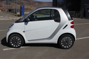 Vand Smart Fortwo Passion 2011   Automat Semi-automat   110.000 km   Economic, ideal pentru oraș - imagine 7