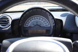 Vand Smart Fortwo Passion 2011   Automat Semi-automat   110.000 km   Economic, ideal pentru oraș - imagine 6