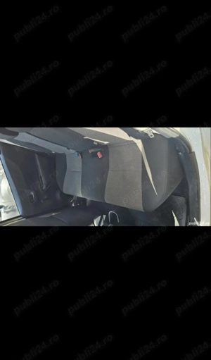Vand Toyota Yaris - imagine 5