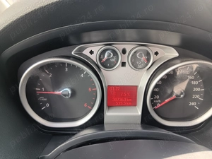 Vând Ford CMax 1.8 TDCI - imagine 9