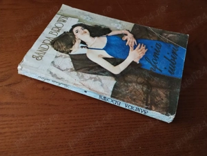 36. Carte, Simfonia Iubirii, Sandra Brown  - imagine 2