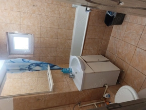 închiriez apartament  - imagine 8