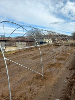 Distribuim solarii gradina profesionale teava zincata folie 180 microni garantie 3 ani laterale aeri