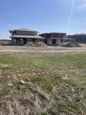 Proprietar, de vanzare duplex mare (253mp construiti si 530mp teren per unitate), - imagine 3