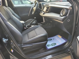Toyota RAV4 2.0 D-4D 4x2 Start-Stop Executive - imagine 17