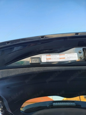 Toyota RAV4 2.0 D-4D 4x2 Start-Stop Executive - imagine 9