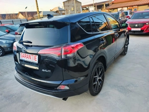 Toyota RAV4 2.0 D-4D 4x2 Start-Stop Executive - imagine 4