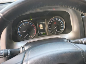 Toyota RAV4 2.0 D-4D 4x2 Start-Stop Executive - imagine 13