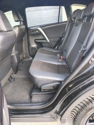 Toyota RAV4 2.0 D-4D 4x2 Start-Stop Executive - imagine 20