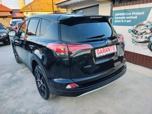 Toyota RAV4 2.0 D-4D 4x2 Start-Stop Executive - imagine 6