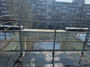 Montaj plasa tepi antipasari salvari animale alpinisti utilitari