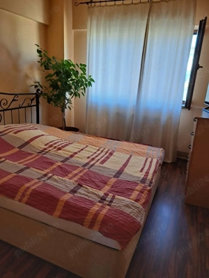 De vanzare apartament 4 camere Confectii - imagine 6
