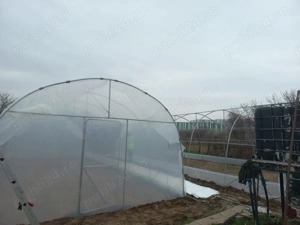 Producem solar gradina rezistente structura galvanizata folie 180 microni 3 ani garantie laterale ae