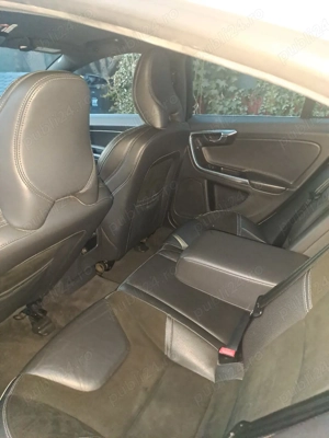 Volvo S60 R-Design original 2015 1.6 diesel Look Sportiv&Consum Redus  - imagine 2