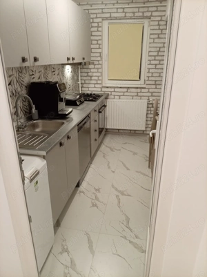 Apartament 3 camere  - imagine 2