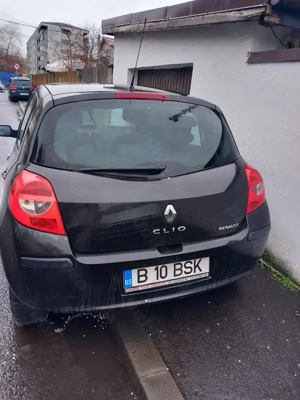 vand Renault Clio, masina de studenti