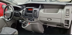 Renault Trafic LUNG fab 2014 motor 2.0 cm cu 115cp EURO 5 - imagine 5