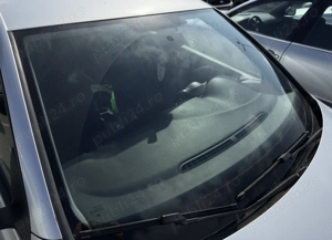 Volkswagen Golf VI 1.6TDI DPF - imagine 8