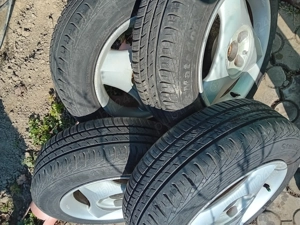 Vand set jante din aluminiu, de 14 inch, cu cauciucuri de vara