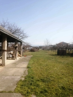 Teren în suprafață de 1500 m2 și clădiri aferente - imagine 5
