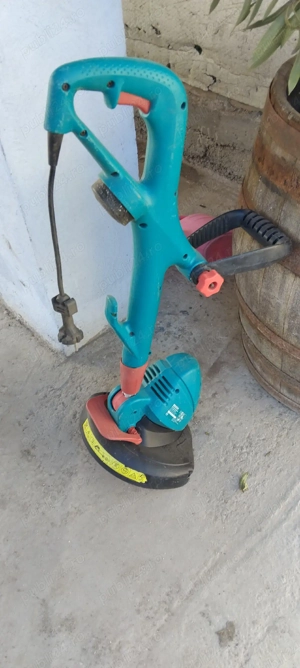 Vand trimer electric Bosch in stare exceptionala