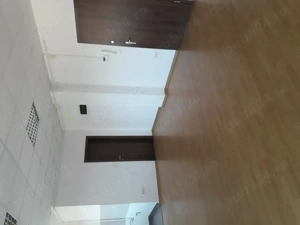 Proprietar inchiriez spatiu de birou 45mp in zona Lunei