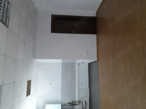 Proprietar inchiriez spatiu de birou 45mp in zona Lunei - imagine 2