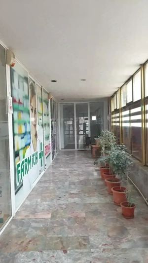 Stand comercial M Kogalniceanu centru - imagine 4