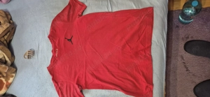 Vând tricou Jordan copii. 