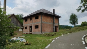 Vand casa de caramida la rosu si 3765mp teren intravilan - Valea Ariesului, AB - imagine 2