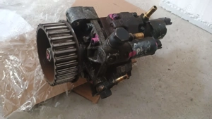 Pompe de injecție de înaltă presiune 167000938R - imagine 2