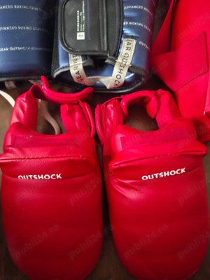 echipament  pentru kick box