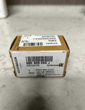 Senzor presiune ulei Audi cod OE 06E 906 054 J / 06E906054J - imagine 2