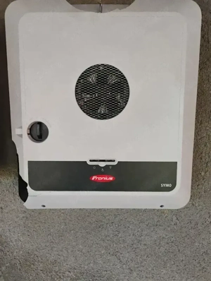 Invertor Fronius pentru instalați panouri fotovoltaice trifazat panouri fotovoltaice trifazat 