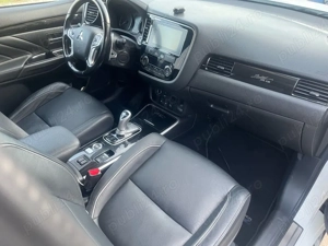 Mitsubishi Outlander plugin Hibryd - imagine 6