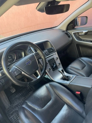 Volvo xc60 d4 2017 - imagine 3