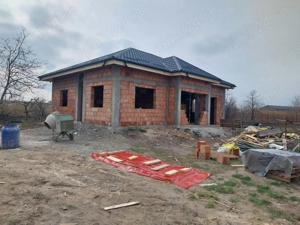 Vand casa parter constructie noua