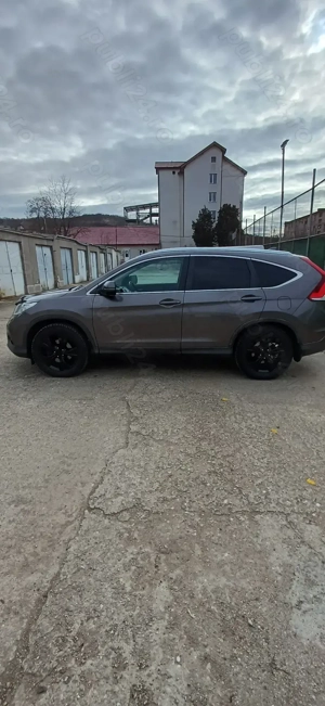 Vand Honda CR-V ,an decembrie 2013,motor de 2,2 litri,150 de c.p.cutie automata,tractiune 4x4. - imagine 2