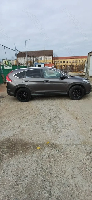 Vand Honda CR-V ,an decembrie 2013,motor de 2,2 litri,150 de c.p.cutie automata,tractiune 4x4. - imagine 3