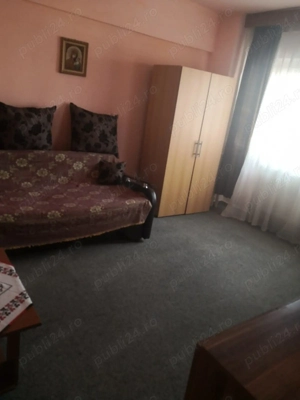 Ofer spre inchiriere garsoniera Onix