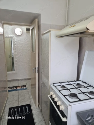 închiriez  sau vand apartament două camere semidecomandate Alecu Russo - imagine 5