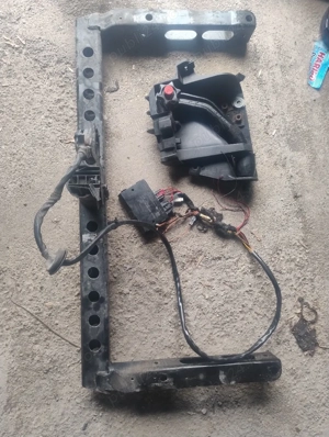 carlig tractare audi A4 b8 original nefolosit cu modul ,cablaj tot - imagine 5