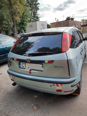 Ford Focus 1 2004 1.6 cm benzina - imagine 2