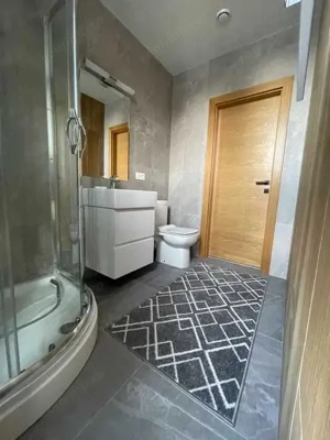 Garsonieră în zona Decebal - imagine 4