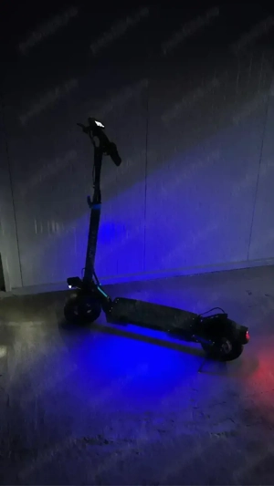 Vand trotineta electrica 