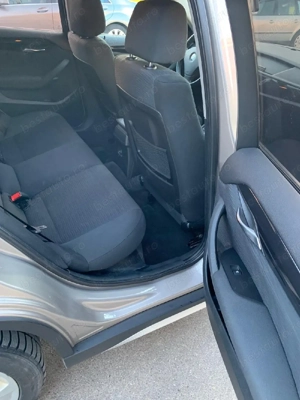 Vand BMW X1 2011 xDrive20d - imagine 3