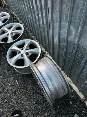 Vând jante Volkswagen b6 - imagine 4