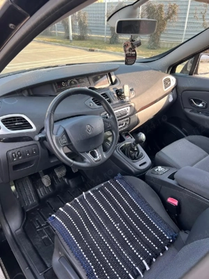 Renault Scenic Grand 2012 ani 1.2 benzina  - imagine 4