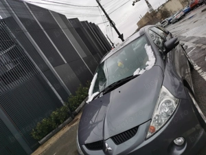 Mitsubishi grandis 7 locuri