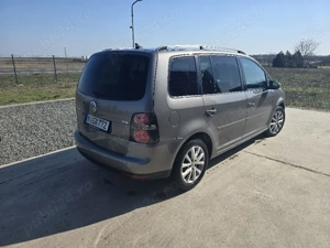 Touran 1,9 105cai,7locuri,140.000km originali - imagine 3